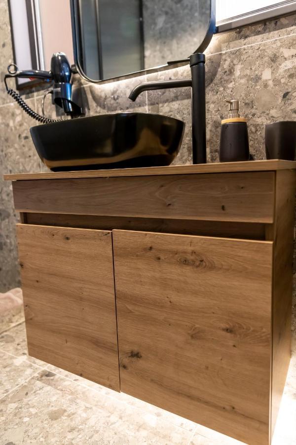 Centrally Elegant Suite By Acropolis アテネ エクステリア 写真